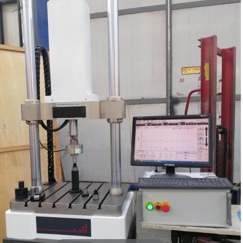 0下頜骨咬合力試驗機 電子式動靜態(tài)試驗主要由一臺主機、全數(shù)字單通道伺服控制器以及計算機打印機、相關(guān)試驗軟件、其它必要的附件等組成。.png